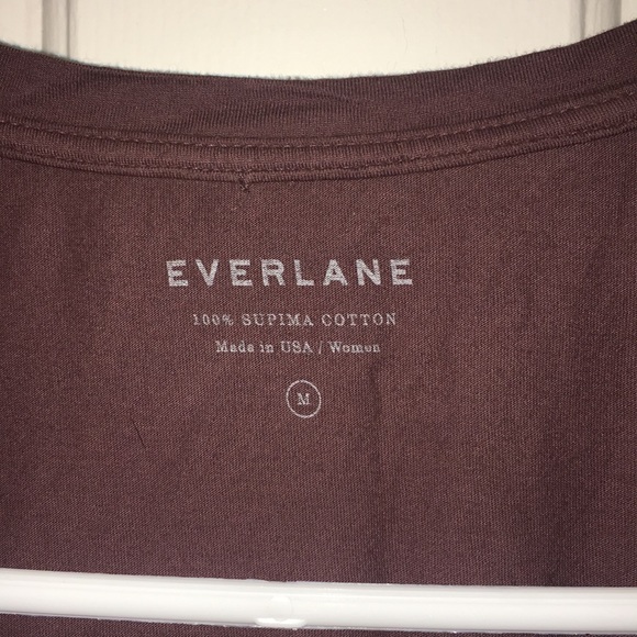 ❌SOLD❌ Everlane V-Neck - Picture 3 of 6